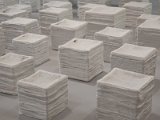 Cubes papier porcelaine et gaze de coton.  recherche sur la déchirure.                Dimensions - 7x7, 8.5x8.5, 10x10 création 2012 - Copie.jpg